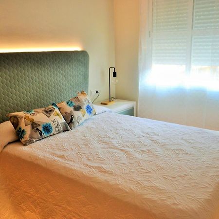Apartamentos Garage Centro มาลากา ภายนอก รูปภาพ