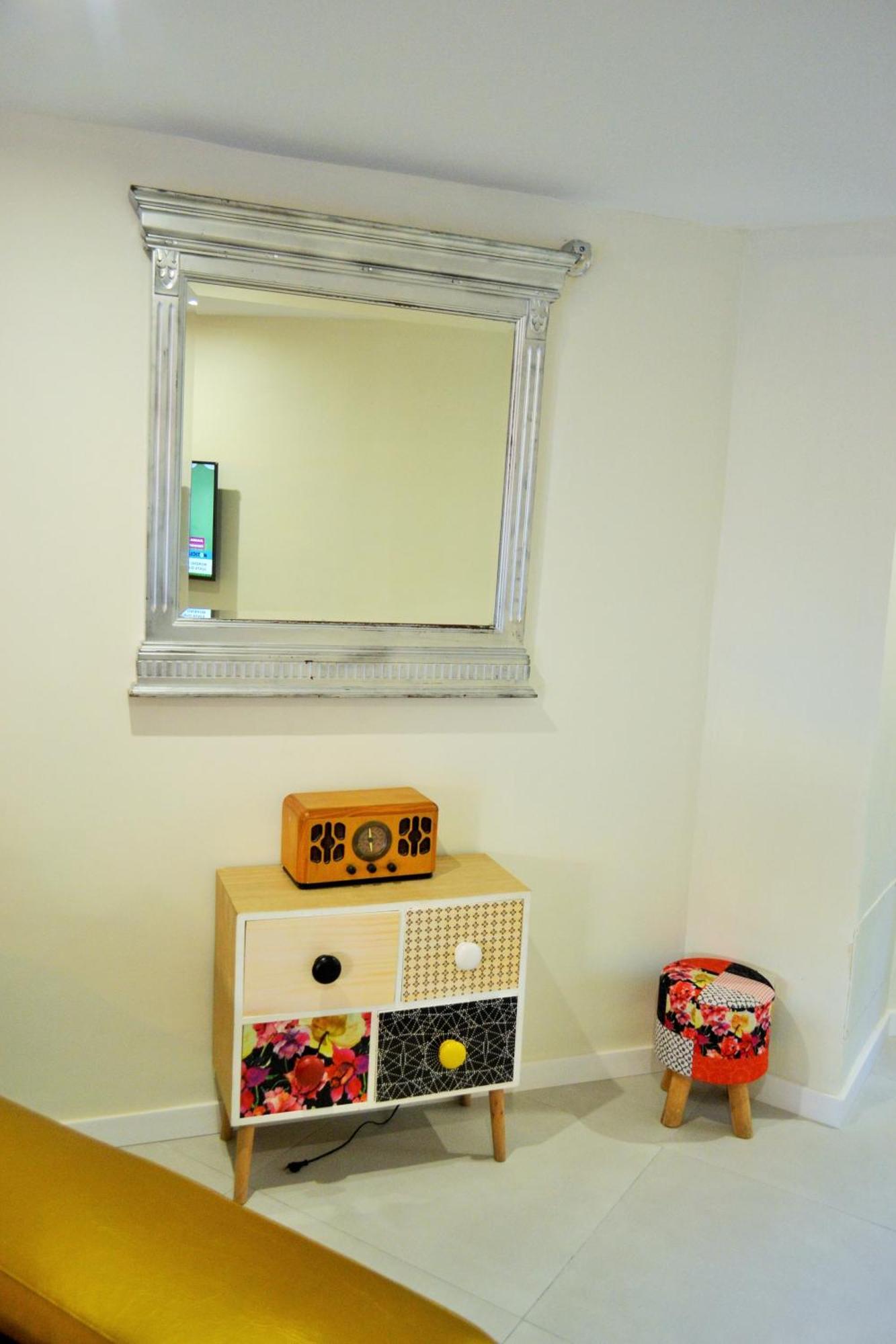 Apartamentos Garage Centro มาลากา ภายนอก รูปภาพ