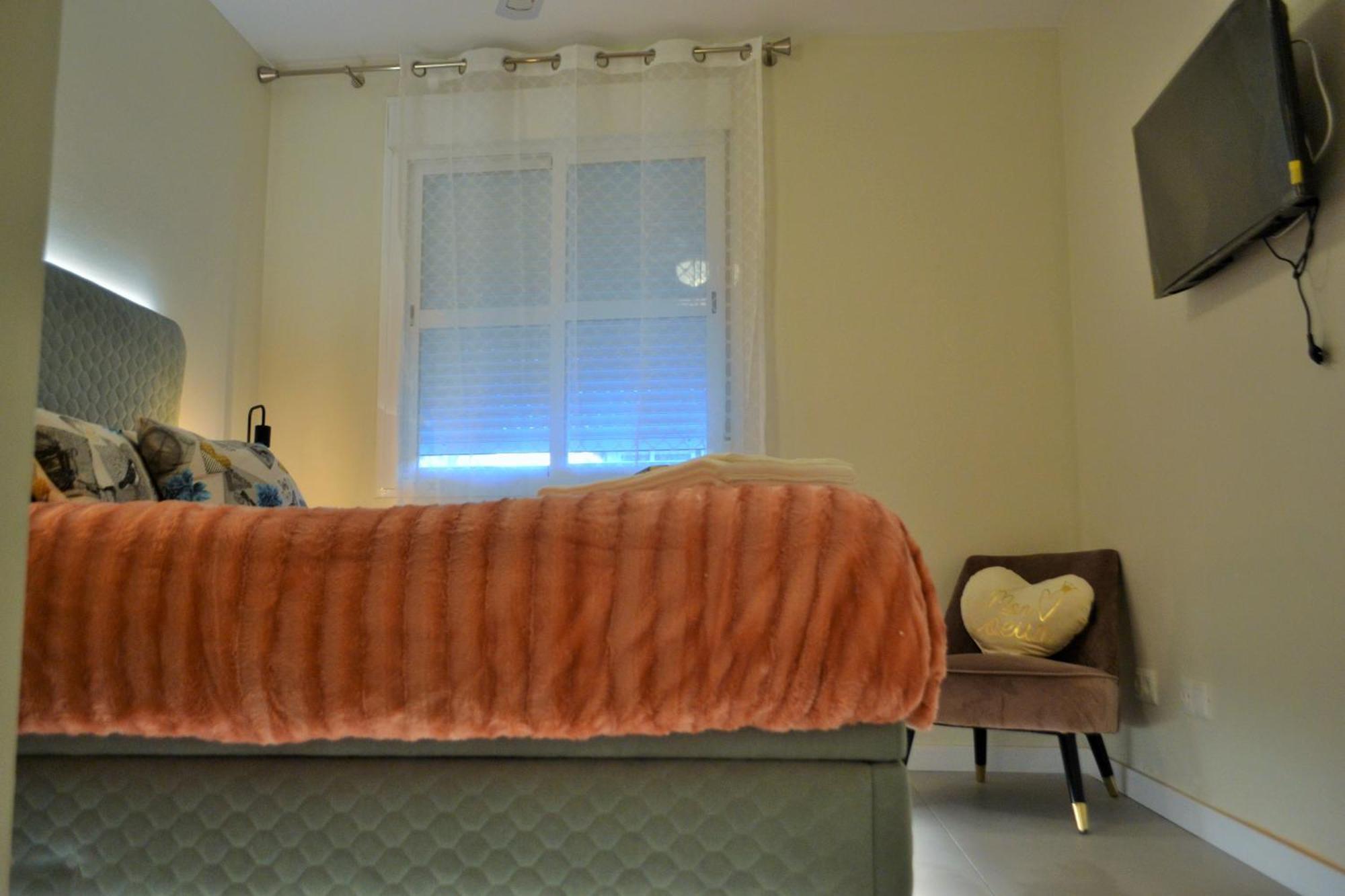 Apartamentos Garage Centro มาลากา ภายนอก รูปภาพ
