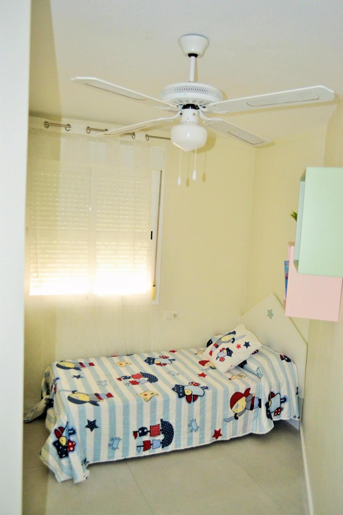 Apartamentos Garage Centro มาลากา ภายนอก รูปภาพ